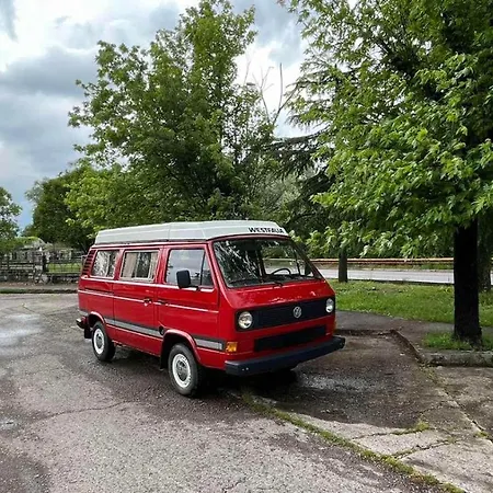 Alpha Campers Montenegro - Our Red Westfalia Bus بيت للعطل